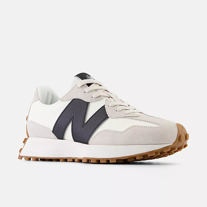 New Balance 327